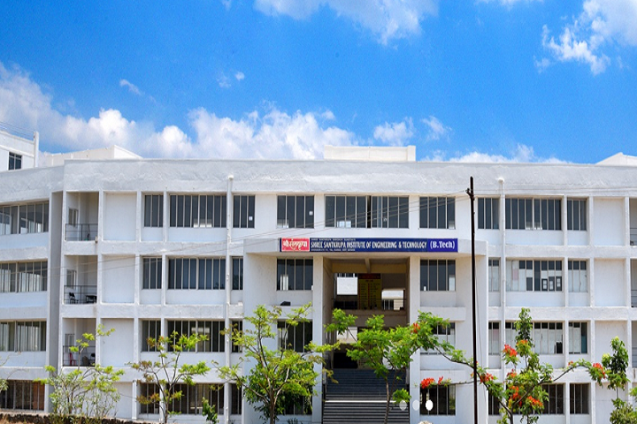 https://cache.careers360.mobi/media/colleges/social-media/media-gallery/12038/2020/7/29/Campus View of Shree Santkrupa Institute of Engineering and Technology Satara_Campus-View.png